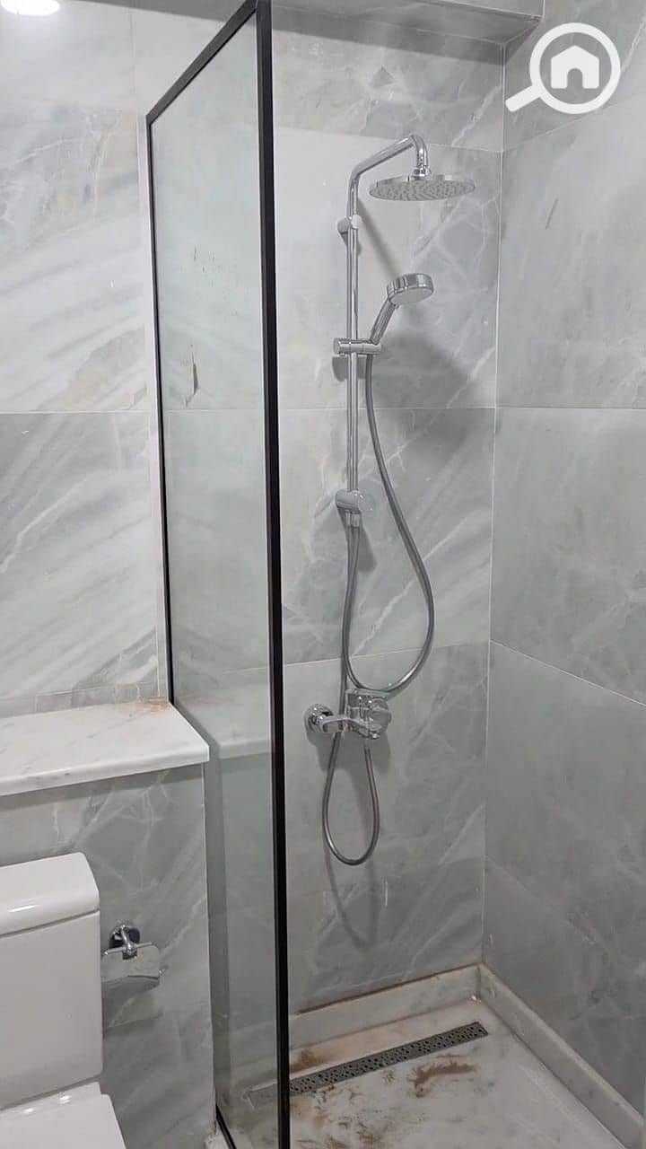 4 WhatsApp Image 2025-12-21 at 21.50. 13 (1). jpeg