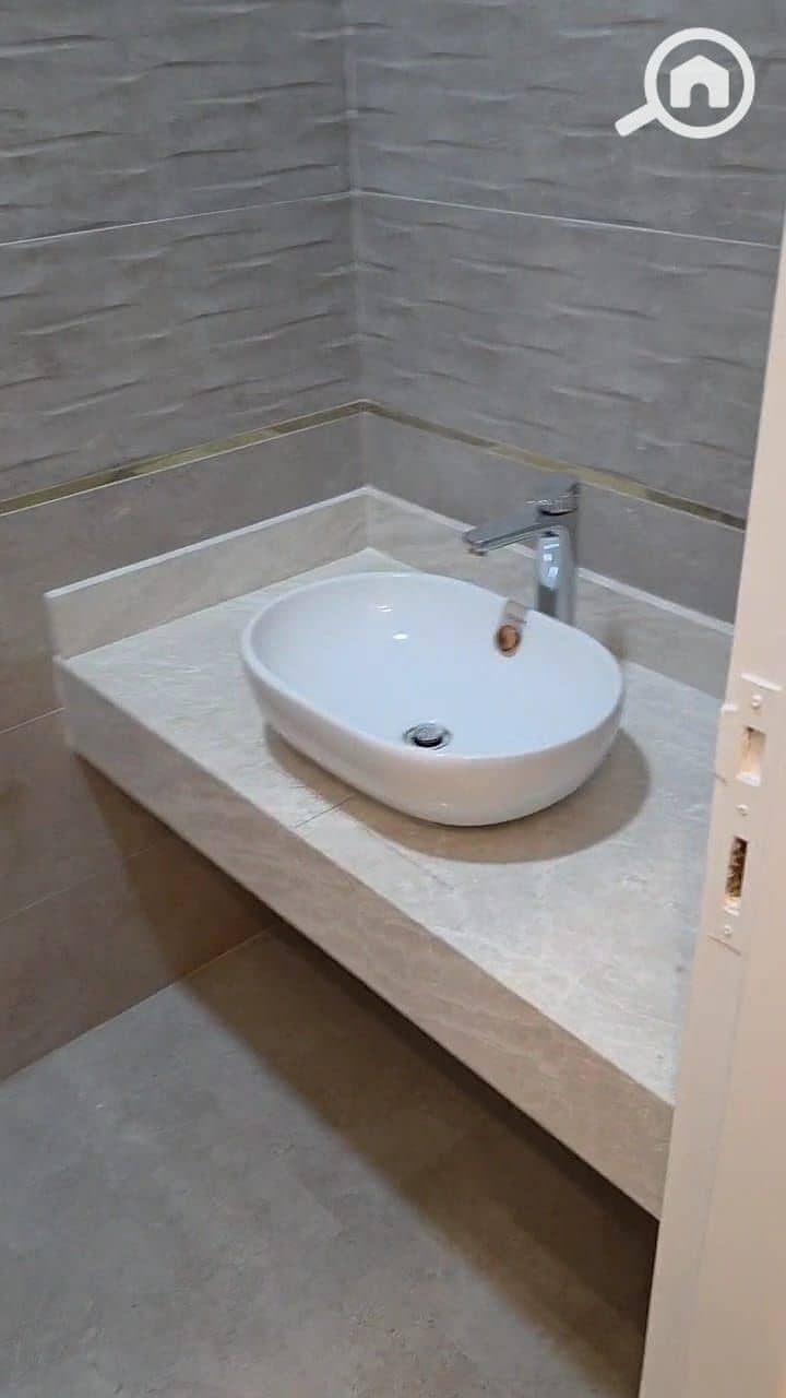 9 WhatsApp Image 2025-12-21 at 21.50. 08. jpeg