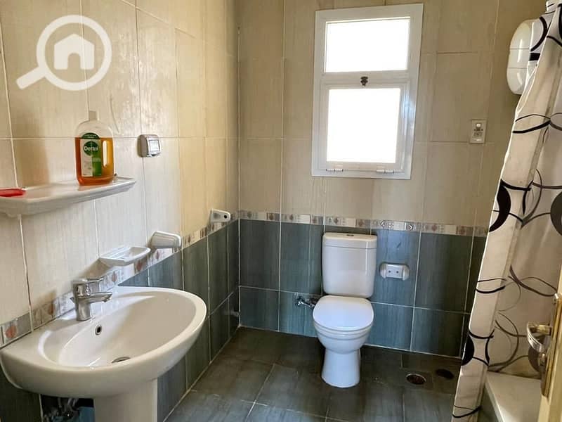 3 21f37eef-d2bf-4d5e-bfed-bf86c03b35ee. jpg