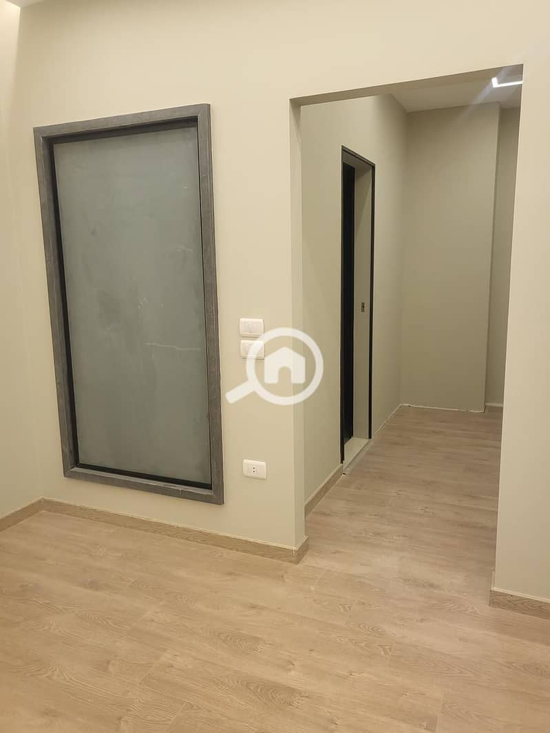 11 WhatsApp Image 2025-12-21 at 4.52. 24 PM (3). jpeg