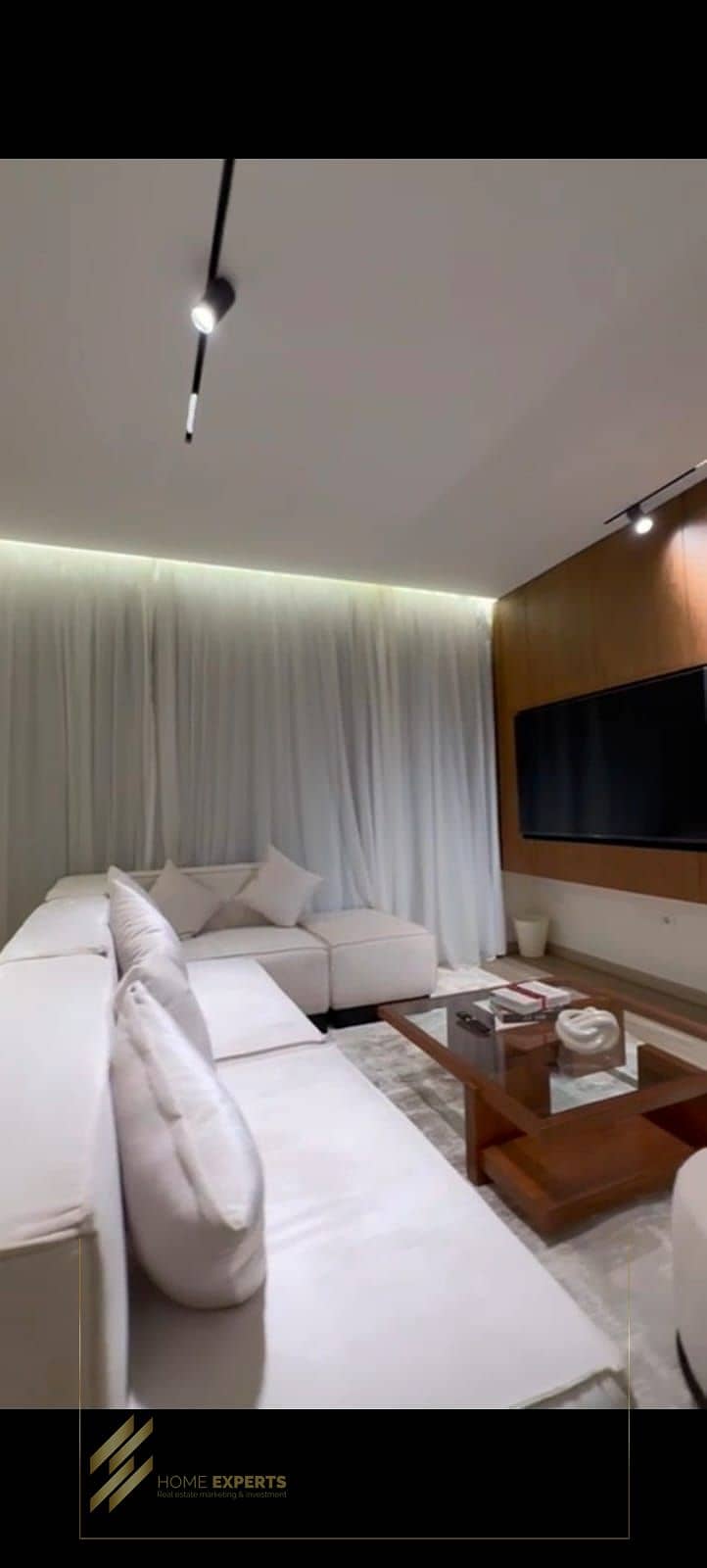 4 d1188dd4-8464-4fb1-bf69-41985f3c6e04. jpg