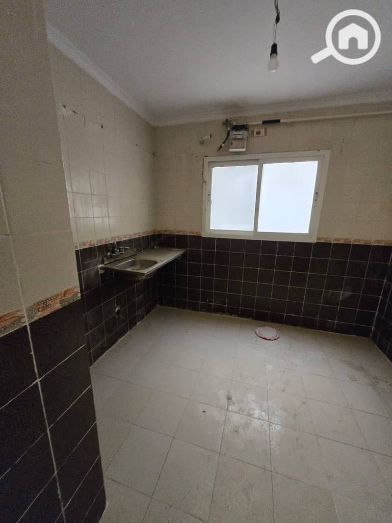 14 e8f3820d-10ed-475c-91a7-b79a81f05075. jfif. jpg