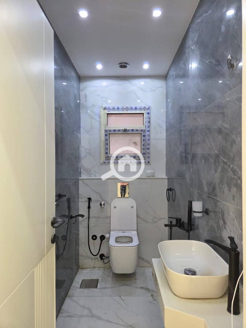 3 WhatsApp Image 2025-12-30 at 5.44. 59 PM (3). jpeg