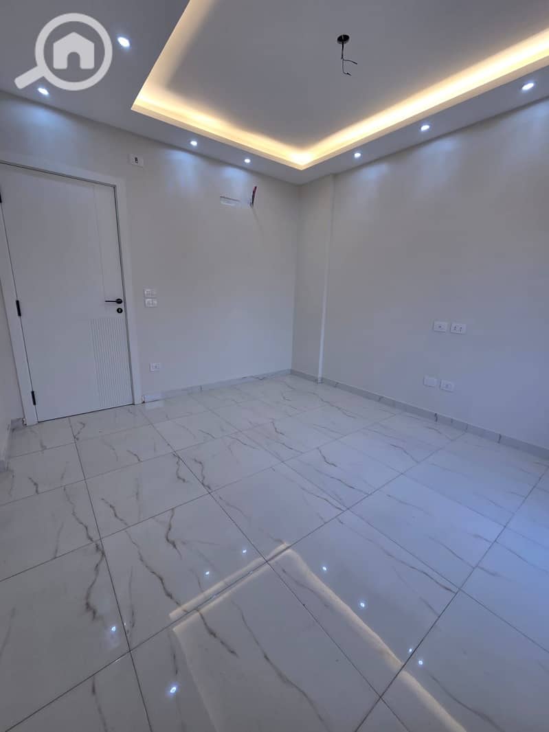 20 WhatsApp Image 2025-12-30 at 5.45. 03 PM (3). jpeg