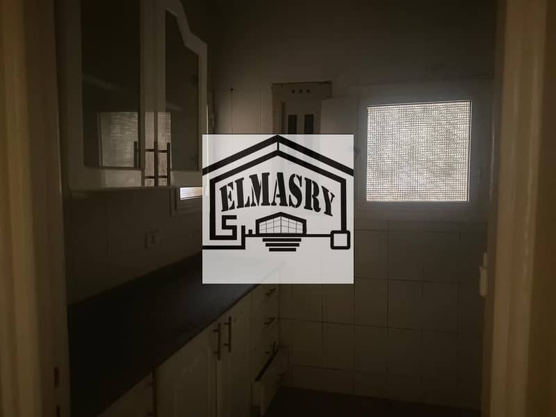 4 b285b6ba-c6fb-488d-9072-f8278a205e86. jpg