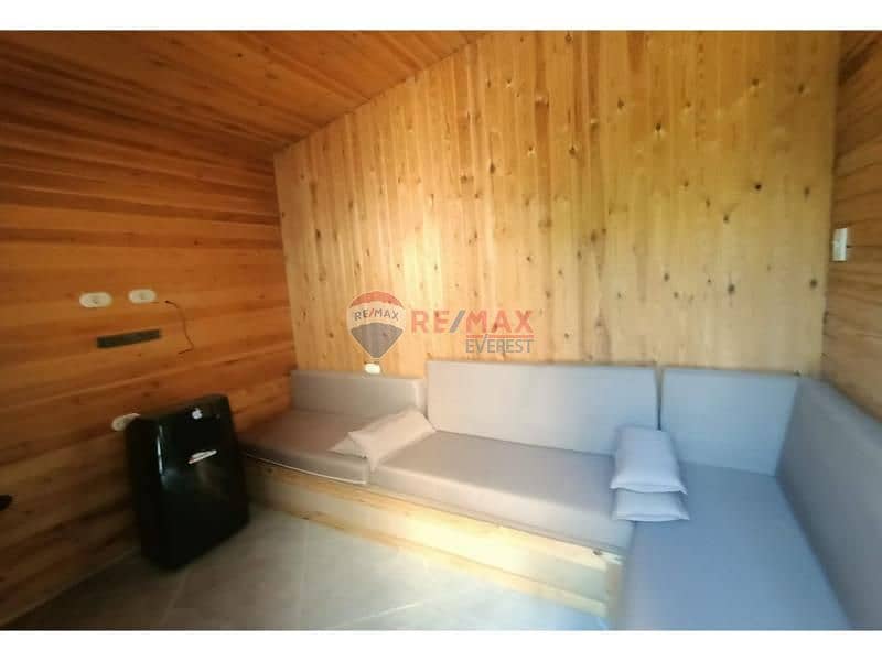 3 722039ce-dfcc-4aa9-ac9a-f6dc3d82d380. jpg