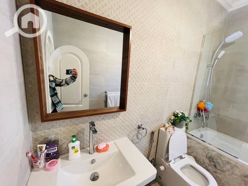 11 494531392_122263218488228254_7139808931528105253_n. jpg