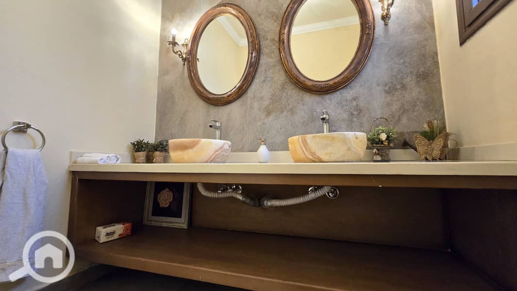 12 494623319_122263218698228254_228129952072379400_n. jpg