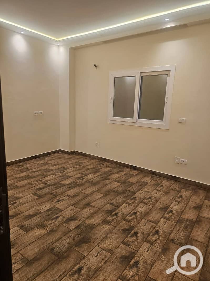 15 WhatsApp Image 2025-12-28 at 11.04. 46 PM. jpeg