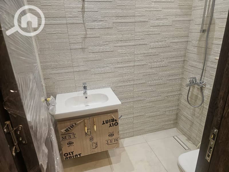 17 WhatsApp Image 2025-12-28 at 11.04. 48 PM. jpeg