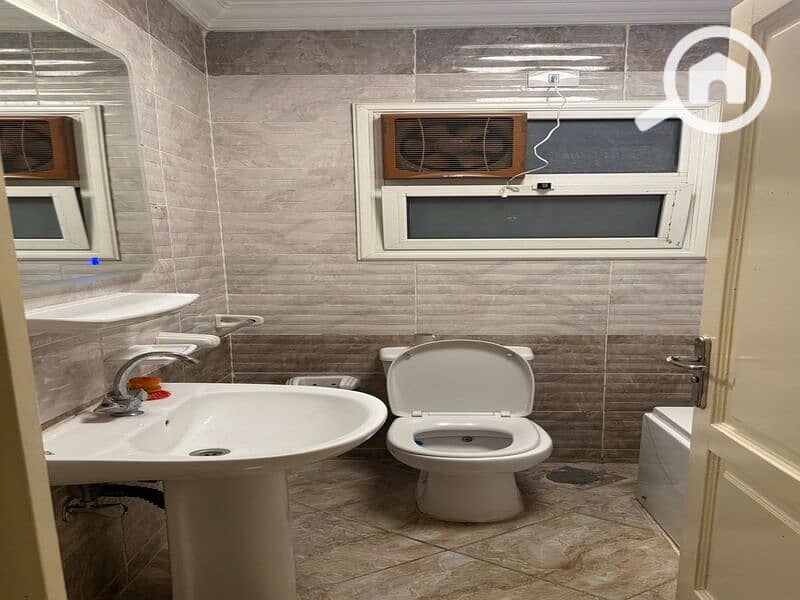 7 WhatsApp Image 2026-01-01 at 12.57. 49 PM. jpeg