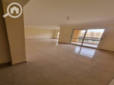 3 Bedroom Flat for Sale in Madinaty, Cairo - da0c3373-e8aa-464d-b09a-ec0725301cc5. jpeg