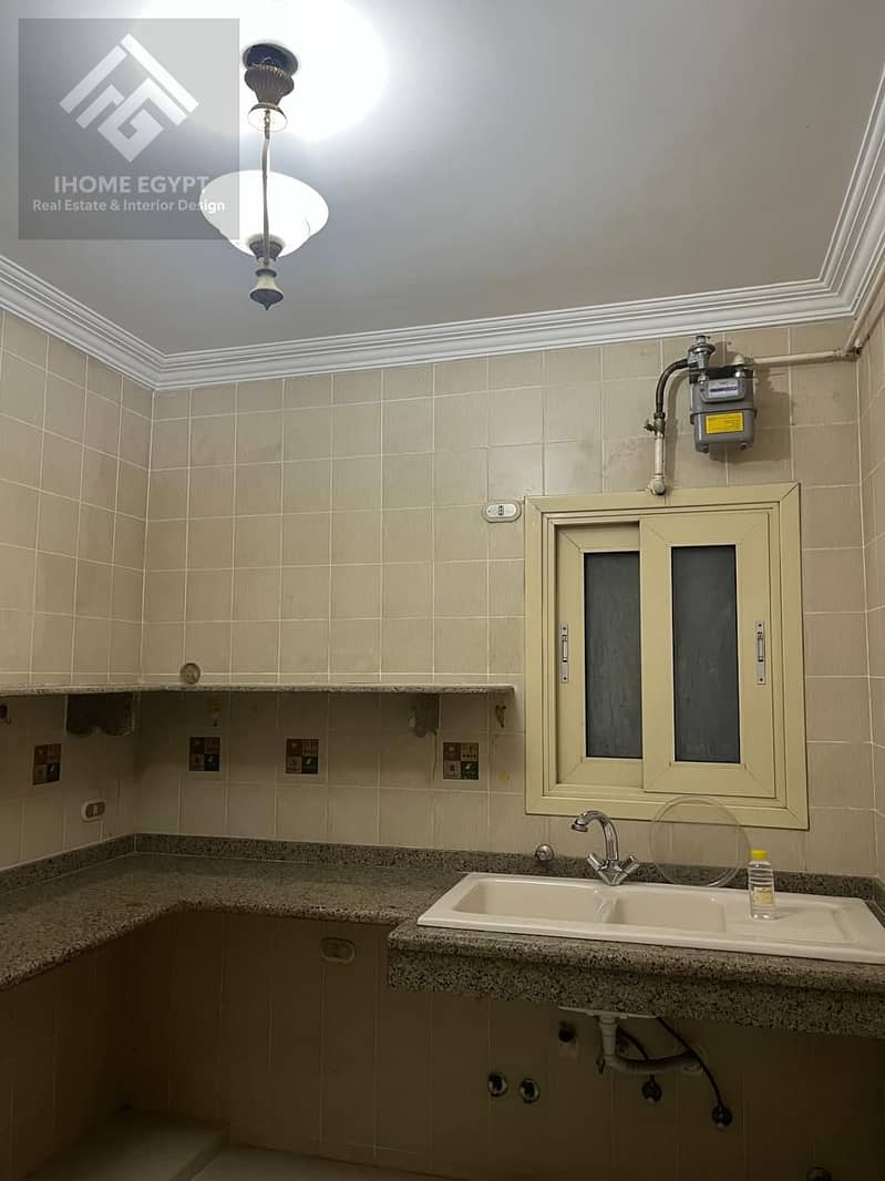 4 354ce0b6-3d60-4c03-9a2e-23465d528084. jpg