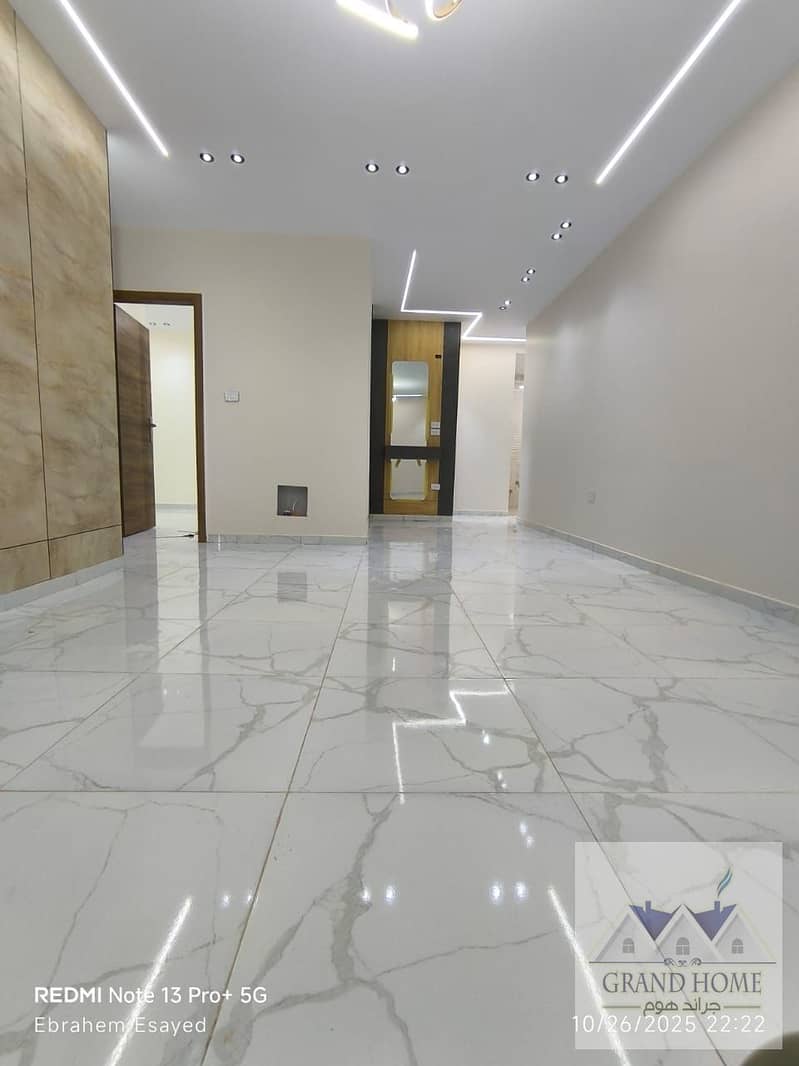 6 9e258bbf-5011-4c8b-a439-7e52987b06e0. jpg