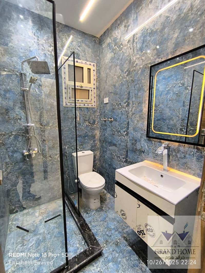 7 6170fd82-67d6-43cb-a49c-dde8c2e2bf4b. jpg