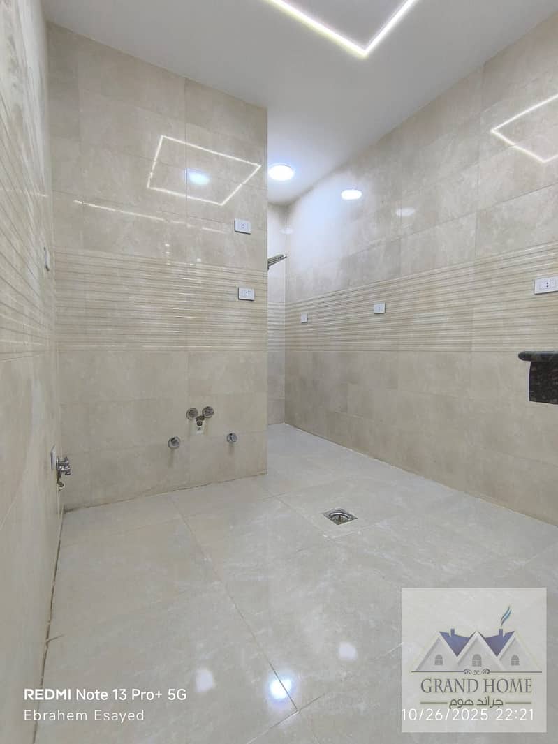 13 d095ea24-d35c-495f-b362-649fbab93e2e. jpg