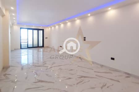 شقة 3 غرف نوم للبيع في سموحة، الإسكندرية - 1. jpg