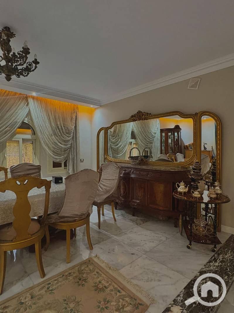 11 c889629a-5dd0-404d-ad9d-7cd27a6682e8. jpg