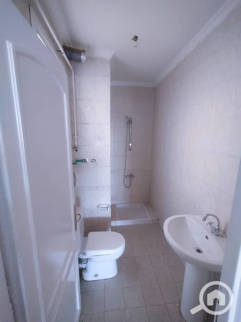 10 6955381e25023_WhatsApp-Image-2025-12-31-at-4.40. 58-PM-(2). jpeg