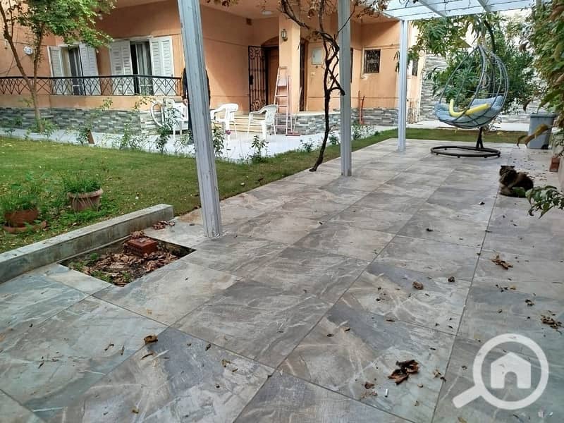 4 8598babc-c29b-4166-8cd0-06ed2e96931a. jpg