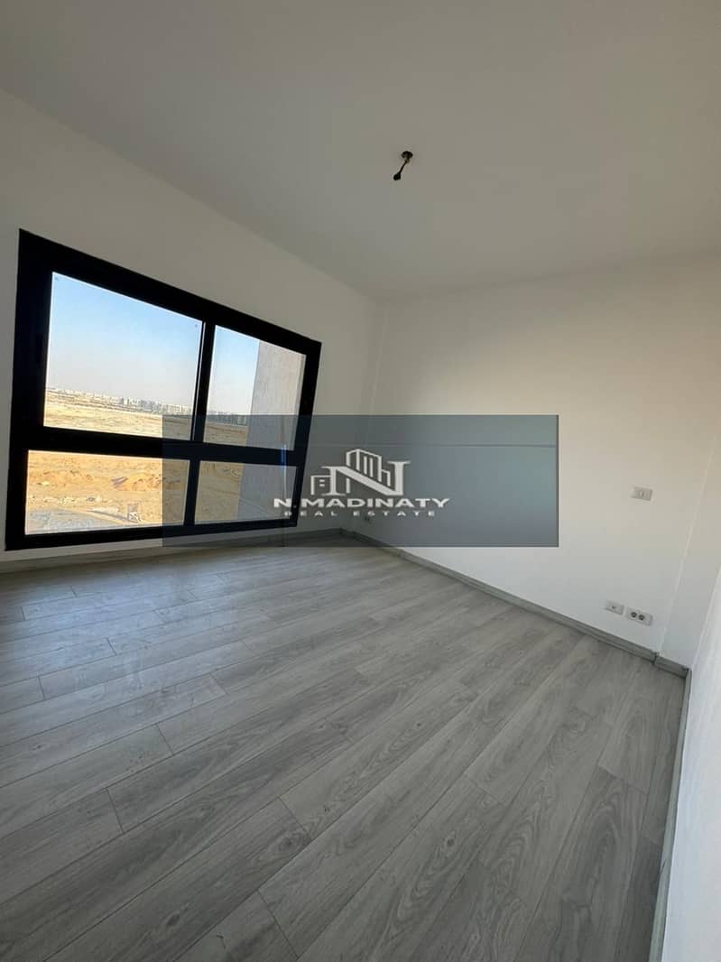 9 WhatsApp Image 2026-01-01 at 3.02. 19 PM. jpeg