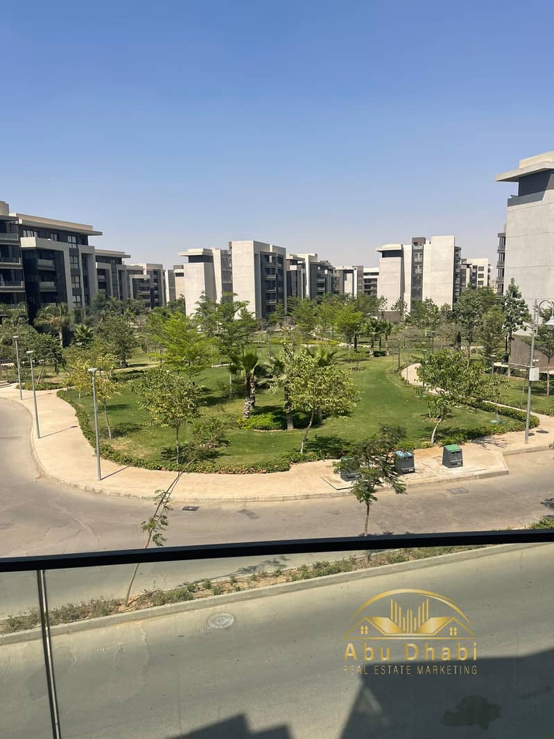 2 f609b97a-0408-46d6-aa56-4ddffc539928. jpg