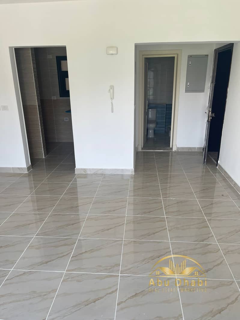 3 95b1b603-0174-4dfe-a6fe-ddb84945e161. jpg