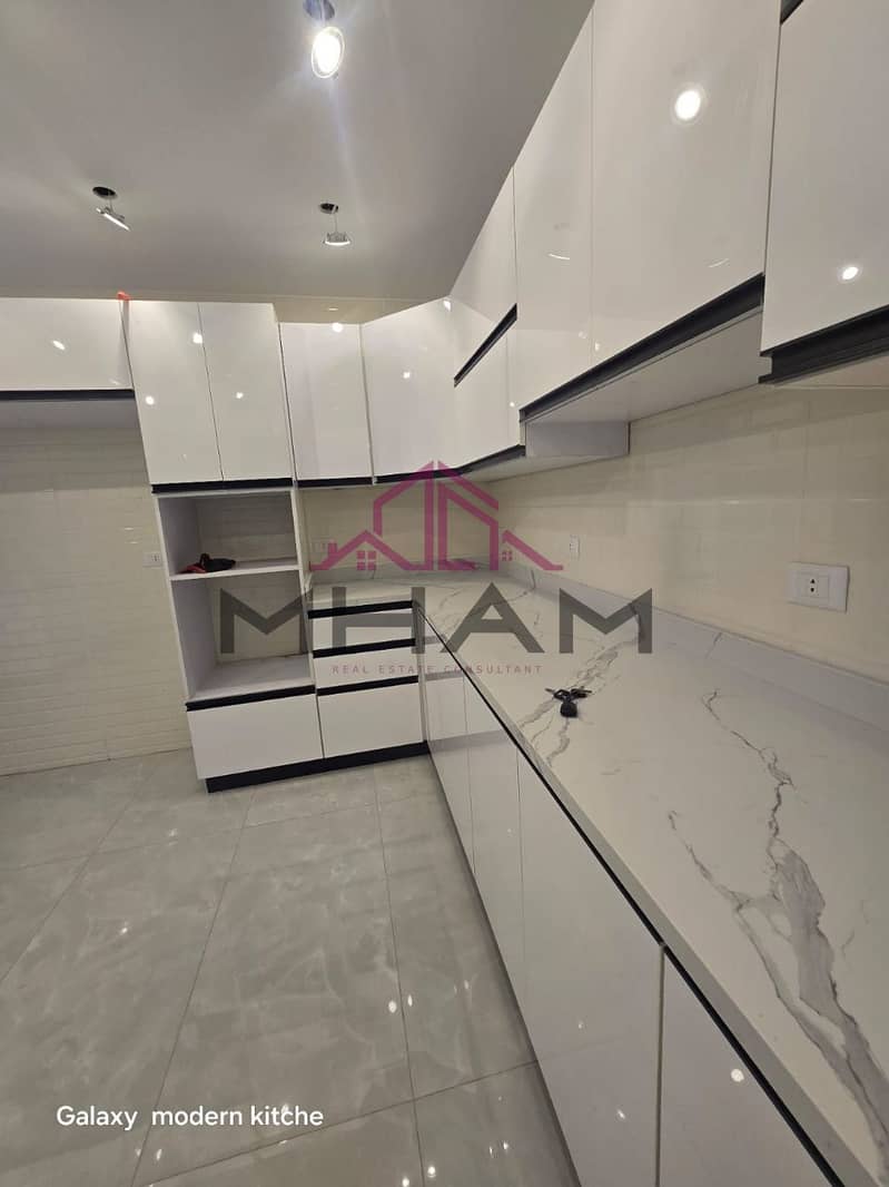 19 photo_5956161643261660084_y. jpg