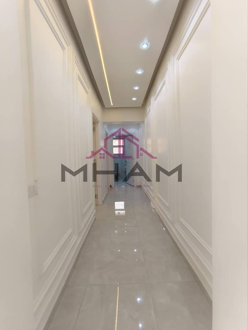 21 photo_5956161643261660086_y. jpg