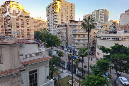 شقة 3 غرف نوم للبيع في لوران، الإسكندرية - 1. jpg