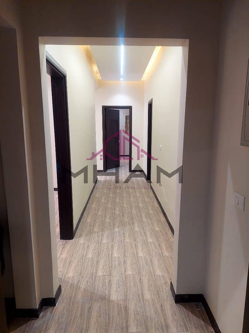 photo_5958629793462946742_y. jpg photo_5958629793462946742_y. jpg