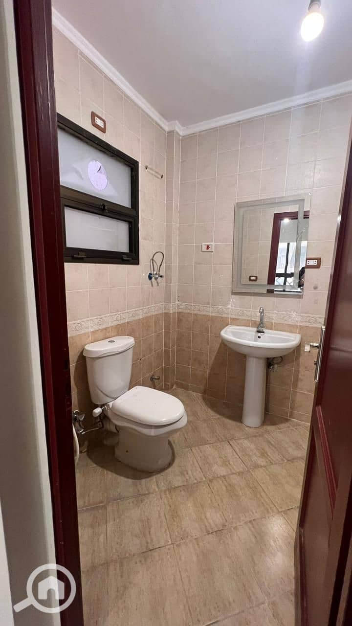 11 WhatsApp_Image_2025-12-29_at_2.10. 52_PM_(2). jpeg