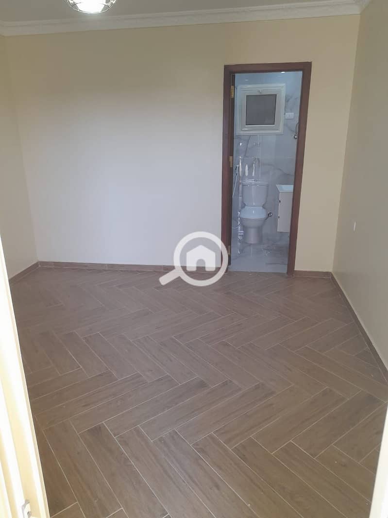 4 WhatsApp Image 2025-12-31 at 2.31. 22 PM. jpeg