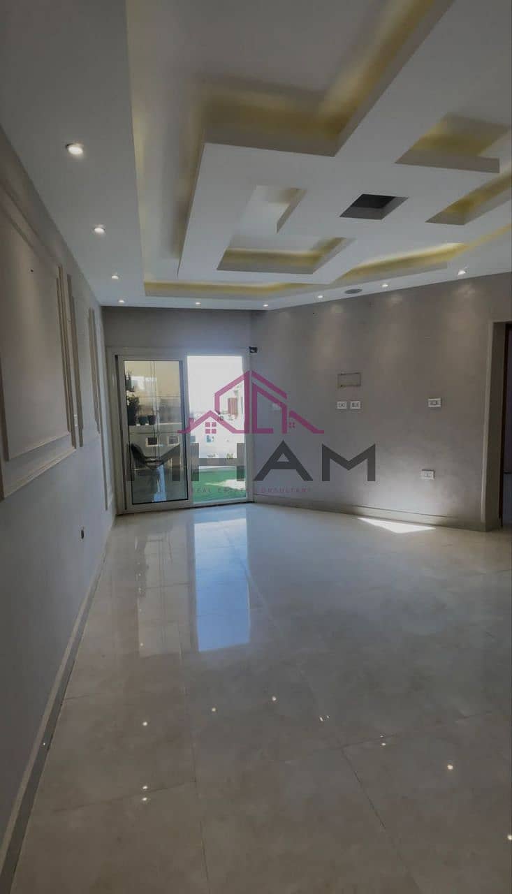 9 photo_5954096111884635398_y. jpg