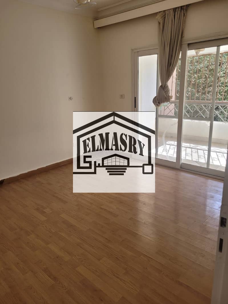 10 47010dbd-b580-4d9b-8bc2-64581b7c99f3. jpg