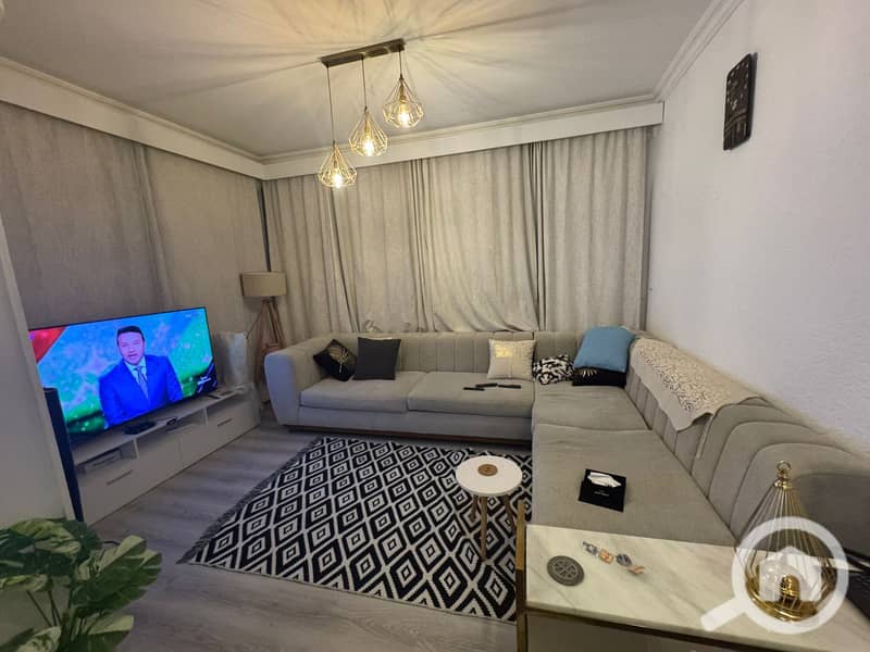 10 db514ced-acc9-4023-9539-c9b9254c7ab3. jpg