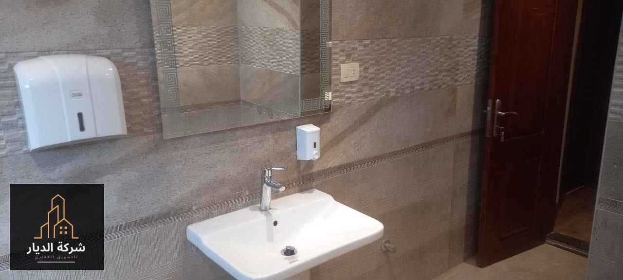 10 WhatsApp Image 2026-01-01 at 1.48. 41 PM - Copy. jpeg