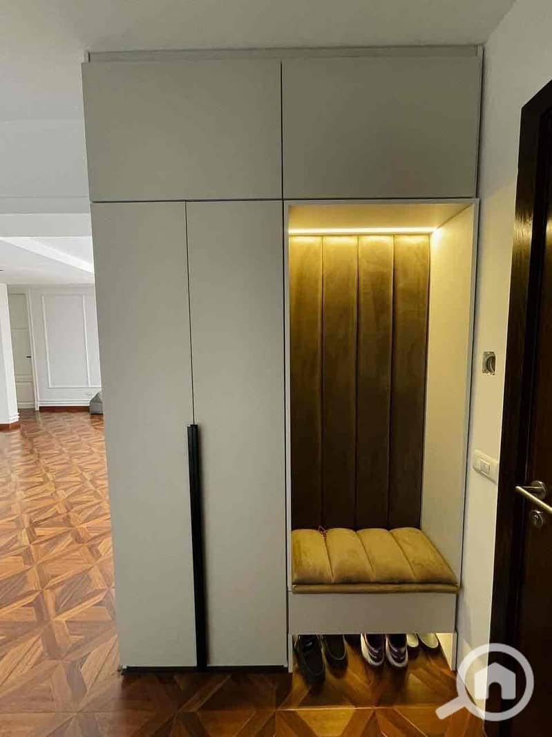 5 8e0c37ac-9ab3-4b81-b5f3-b3f4d2267673. jpg