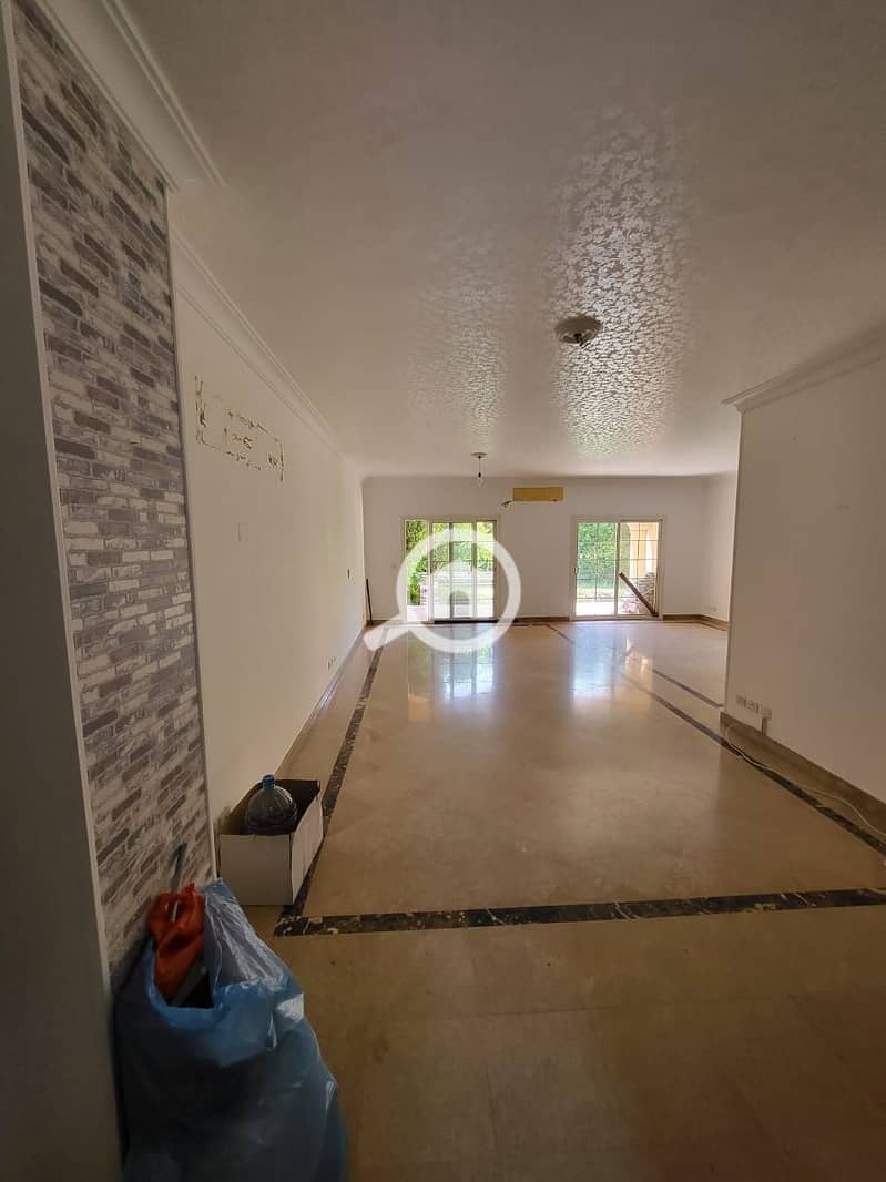 12 383ae326-5956-4cfe-96c5-dd6fd408e8e8. jpg