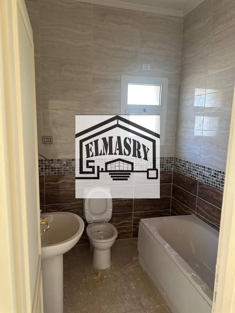 2 8be069dc-0ed3-4efa-bf8b-31e18f4d58d3. jpeg