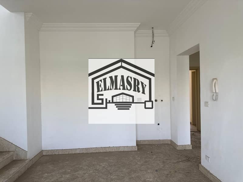 28 b56474f7-4039-4876-a61a-3133352ea80d. jpeg