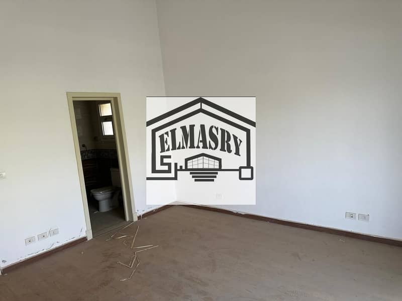 37 f821967a-d0d5-4a3b-b9bf-0e8cc982ce88. jpeg