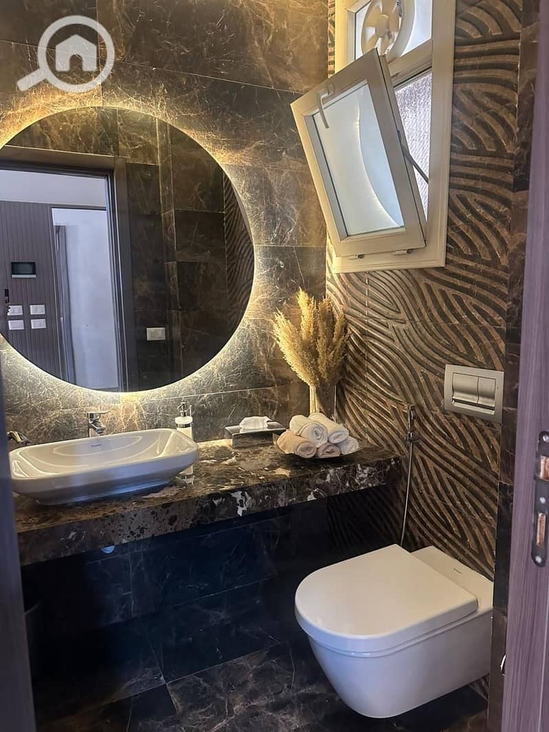 8 WhatsApp Image 2025-10-07 at 15.05. 34_04e05aca. jpg