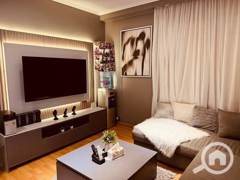 2 508c3221-fe78-4d0f-bd35-ed780cb8de1b. jpg