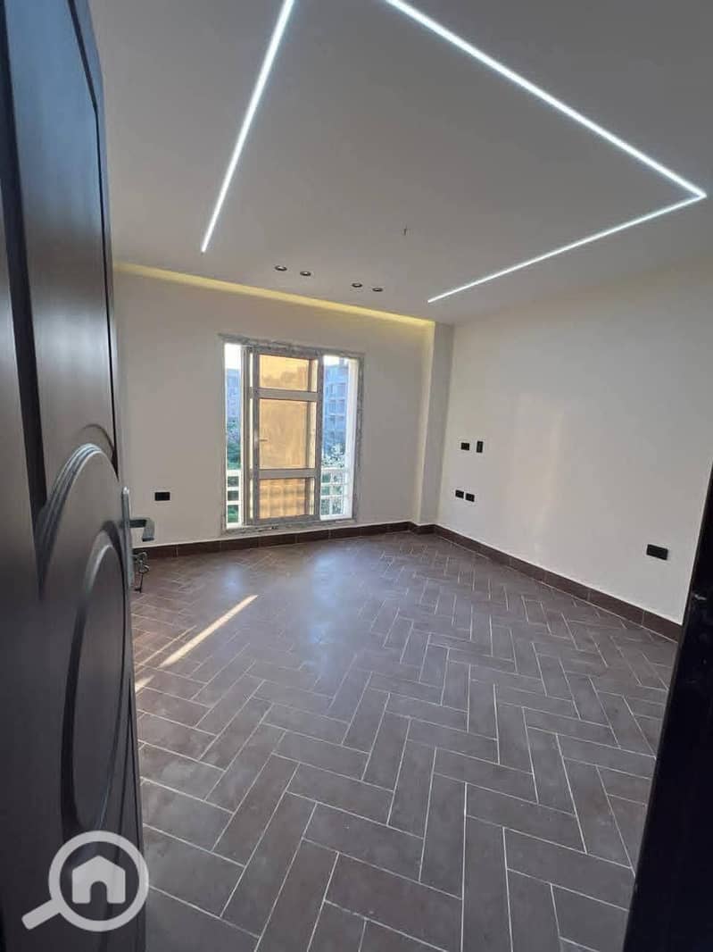 10 WhatsApp Image 2026-01-01 at 3.54. 49 PM. jpeg