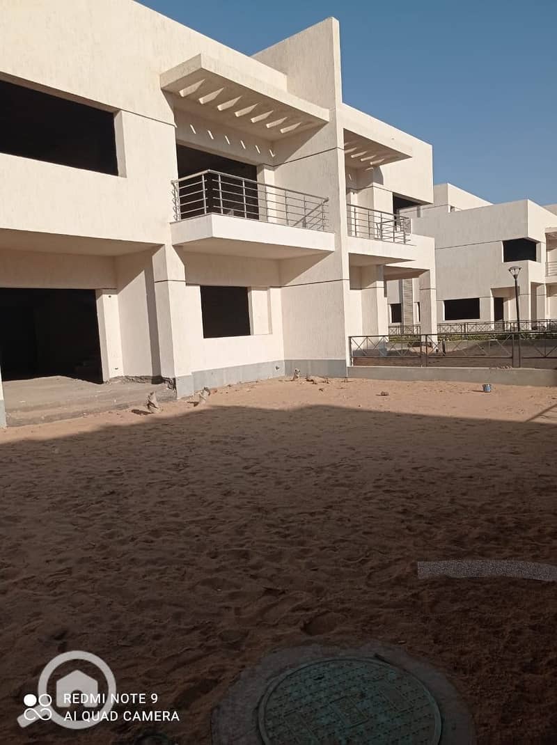 2 237898022_1034285210697061_7881752420488836248_n. jpg