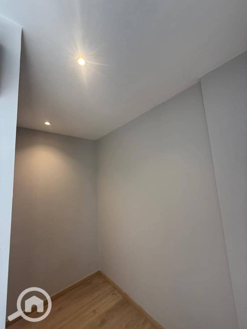 8 29f9809d-1d00-4505-b3ea-7dc48442f31c. jpg