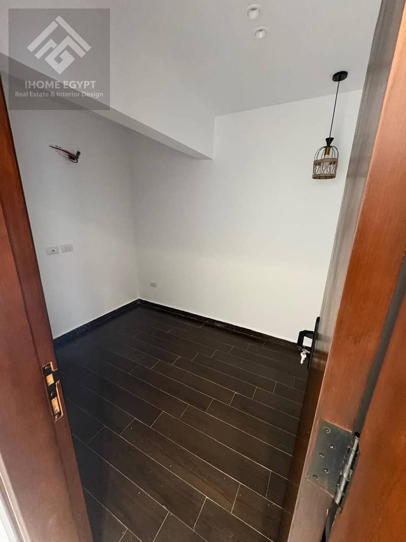 8 WhatsApp Image 2026-01-01 at 4.35. 09 PM (3). jpeg