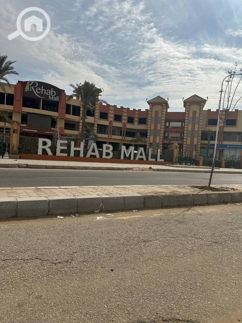 10 2f8a7ec9-4ebd-4df6-8db4-8fff7cf4f8aa. jpg