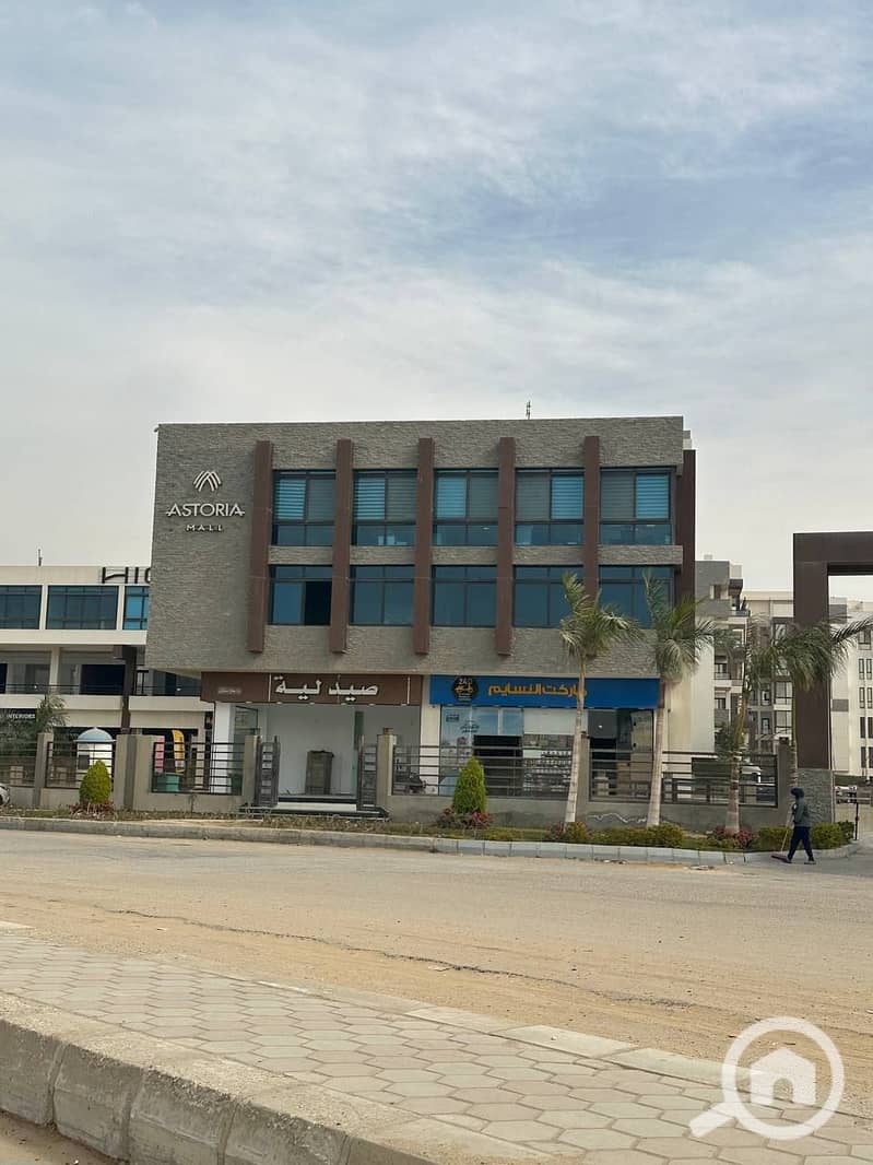 12 bad09fc2-7237-482a-8d11-7552144b31e0. jpg